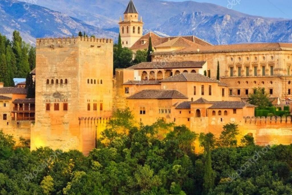 Apartmán Granada Center House Near By Historical Heritage Exteriér fotografie
